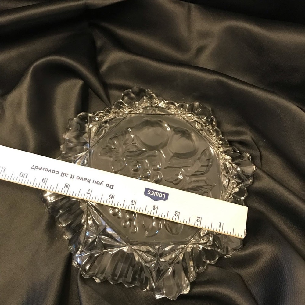 Vintage Pioneer Intaglio Fruit Crystal Ruffled Serving Set by Federal - Picture 11 of 15